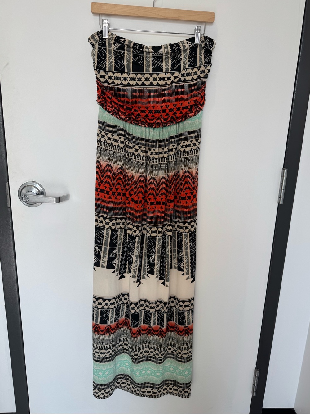 Le Chateau Tribal Geometric Strapless Tube Top Maxi Dress Small